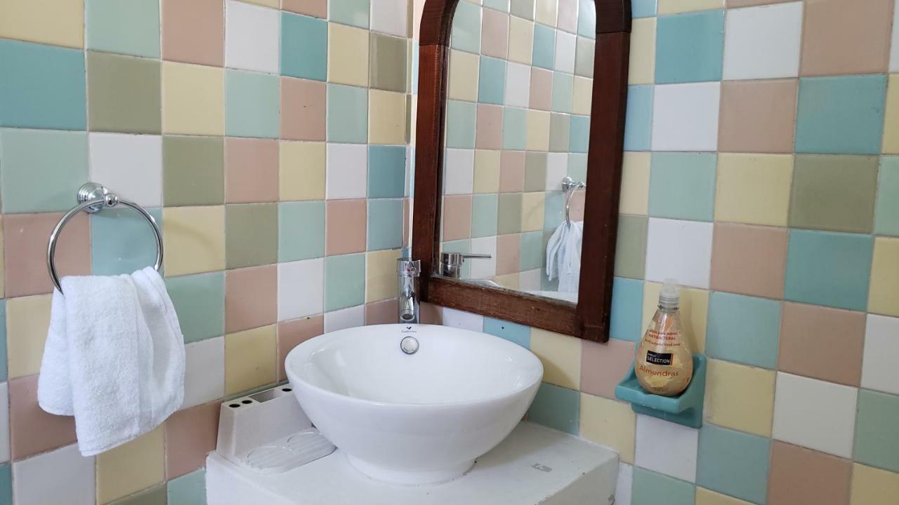 Casa Baeza Apartament, The Best Location, 70Mts From The Sea Cozumel Exteriör bild