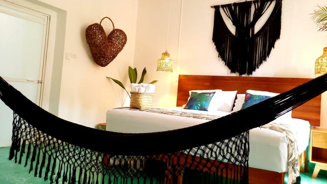 Casa Baeza Apartament, The Best Location, 70Mts From The Sea Cozumel Exteriör bild